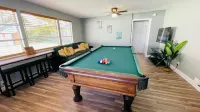 Unleash the Fun: Pool Table, Fishing Poles, and Ping Pong Table, Smoker - WiFi