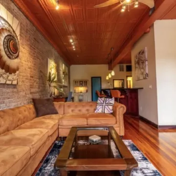 Contemporary apartment on the square!