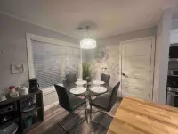 Pet-Friendly Charming  & Cozy 3-bedroom house AC & WiFi in pleasant Youngstown