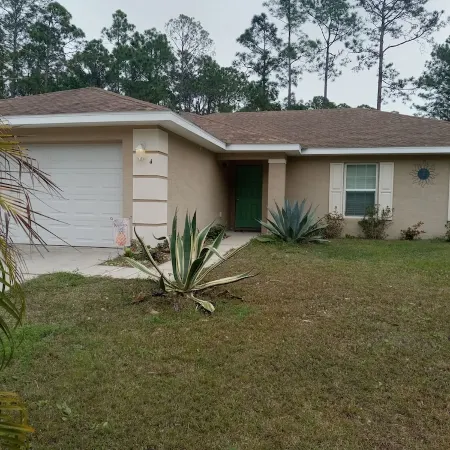 Beach Just 5 Miles! Cul de Sac Home in Great Neighborhood