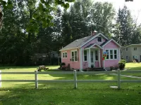 Lake Front Cottage in Michigan's Harbor Country "Sandy Shores 2" Hotels in Chikaming Township
