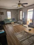 Family sized home 3 Minutes to the Jet Express and 30 minutes from Cedar Point!