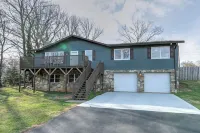 Black Mountain Retreat! Pool/HotTub/Games/FirePit