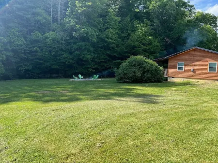 New! Yogi's Get Away in Red River Gorge- Big Yard.