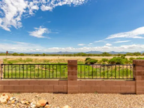 Beautiful Benson Getaway with Hot Tub Hotels in Benson