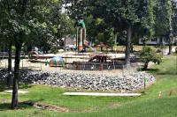 Resort Home on .5 Wooded Acres Sleeps up to 14. Fire pit for Smores! Hot Springs Hotels in Hot Spring County