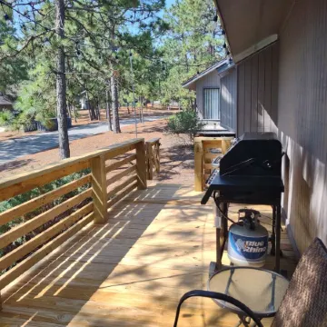 Birdie House located off Pinehurst #6.  Whole house near 39 golf courses.
