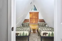 Cozy A-Frame - Truly Woodsy -Outdoor Dine on Deck