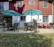 "High Tide Tranquility"- Beach w/ BBQ