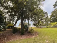 Creekside Country Cottage- minutes away from I-95
