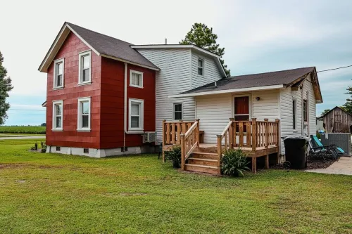 Large 3 bedroom home near wildlife refuge in eastern NC