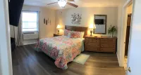 Walk in condo with golf course view.