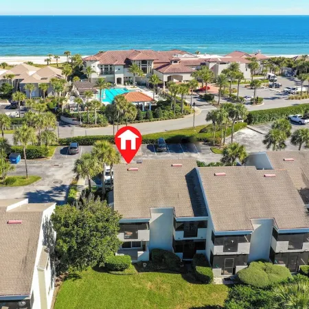 Gated community, private beach access, renovated condo!!