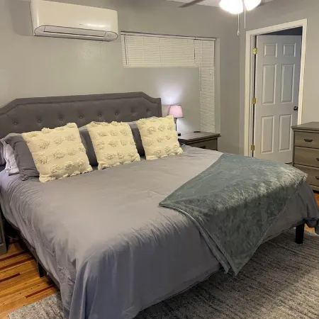 Melbourne, FL Home-Away From Home - Eau Gallie District