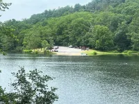 4 Bedroom Basye, VA with Nearby Skiing, Lake & Mountain Biking. Fully Equipped