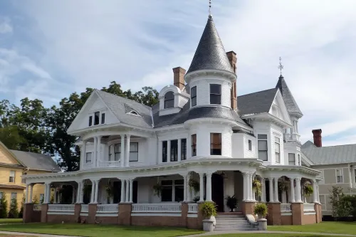 Cedar Grove Cottage Conveniently Located to all attractions. Hotel a New Bern