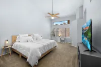 Heated Pool w/ no extra fee - Spacious & Open - Near Sports Facilities