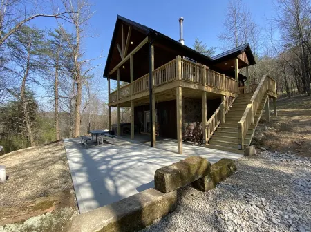 The Cabin at Lapp's Lodging