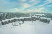 Suncadia Lodge Penthouse with Full Kitchen & Balcony