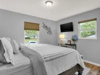 Dwntwn Westfield Family home close to GrandPark and local entertainment Hotels in Westfield