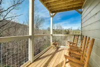 Indoor Private Pool! Hot Tub! Near Parkway Dollywood and minutes to Attractions