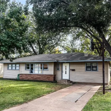 The Live Oak - Cozy 4/2 Near ACU