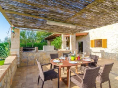 rural house in inca mallorca in the center of the island