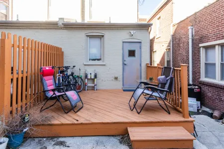 Private townhouse near downtown and state park Отели в г. Уилмингтон