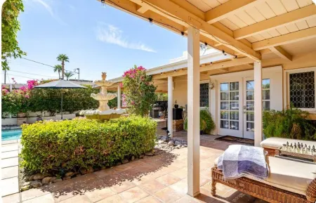 Palm Desert: Pool, BBQ, Garden, Firepit-Tranquil Old Hollywood Charm
