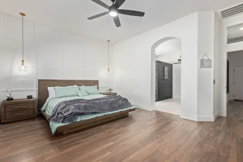 Large Glendale Home with Pool, Sleeps 11, Near Cardinals Stadium, Pets Allowed