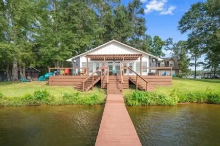 Vacay on the Island! Chef's Kitchen, Dreamy Views! Maui Mat/ Kayak/Sup! Sleep 12 Отели в г. Мерчисон