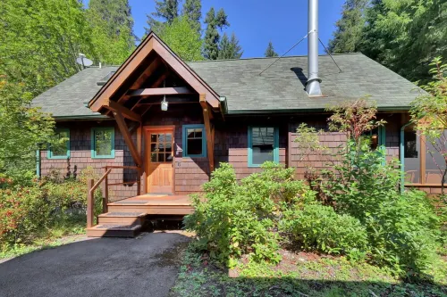 Whiskey Rock Cabin
