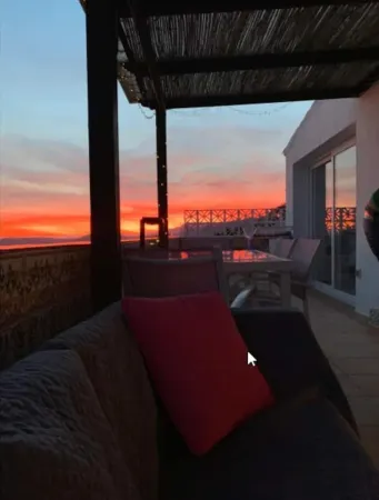 Apartment with a unique view Отели рядом с достопримечательностью «Iglesia Parroquial de la Inmaculada Concepcion»