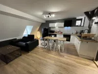 Apartment 4 center SEMUR EN AUXOIS "At Delphine and Guillaume" France