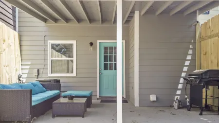 2 Bedroom Townhouse Fire Pit - BBQ - Fun Relax