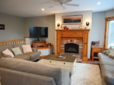 Ski-In/ Ski-Out, 2-Story Condo @ Jay Peak Resort W/ Outdoor Hot Tub Hotels in Jay