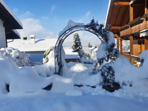 Comfortable, Quiet Apartment in the Beautiful Ostallgäu - FeWo Fischer Halblech -