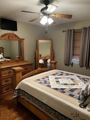 WEEKLY DISCOUNT  Beach & Sport Fishing  Boat House and Pier