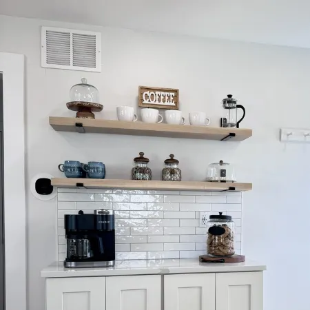 1-Min Walk to Private Beach-New Bath -Fire Pit -A/C -Now Booking for 2027!