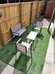 Family friendly, 3 bedrooms with parking & garden. Close to beach and town.