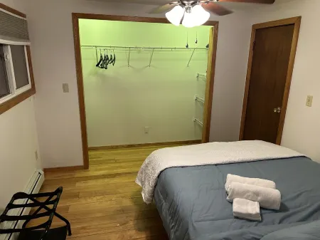 Spacious, family and pet friendly getaway in the White Mountains. Отели рядом с достопримечательностью «North Haverhill Agway»