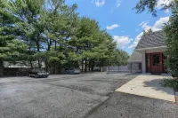 5-bedroom vacation home 12 minutes from Hersheypark