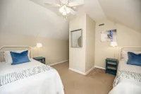 Two blocks from Downtown Brevard! Beautiful home with game area!