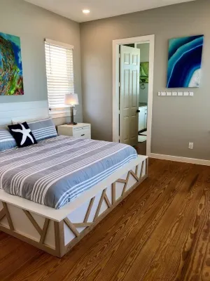 Just Steps to the Ocean, Beachfront, House On the Beach, Minutes from Galveston