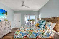 Brand New 5-Bedroom Luxury Oceanfront Home w/ Pool, 38' Slip, Gourmet Kitchen