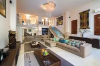 Spacious villa with pool