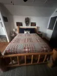 Close to Talkeetna, with easy access to Parks Hwy, walk to Denali Brewery Co.