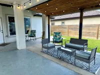 3-bedroom home with awesome amenities!