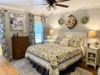 💐10 min to Trade Days, Pets, Deck, 6 separate beds, 🌲