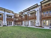 Downtown Escape Hotels near Ruby Falls